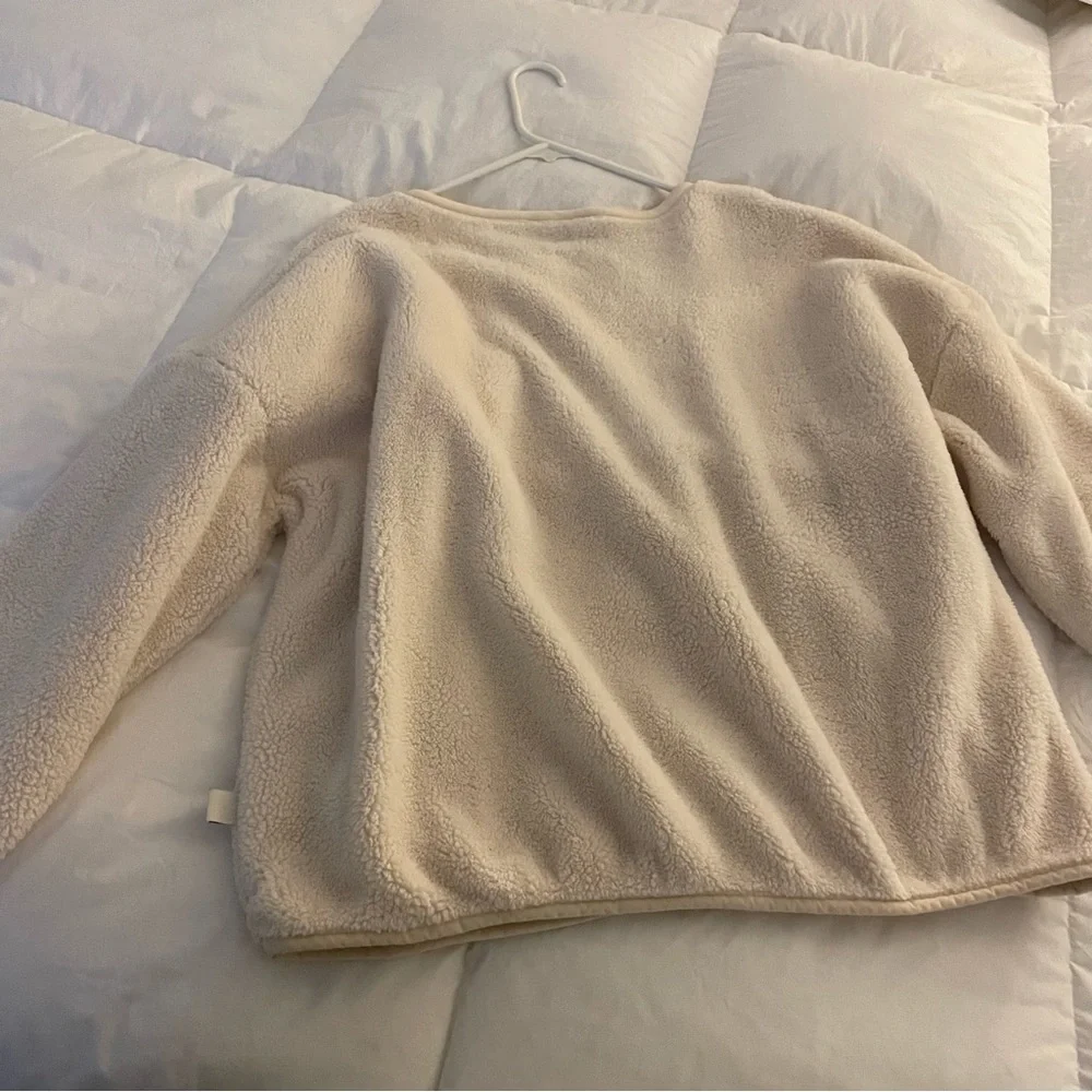 JoyLab Plush Quilted Pocket Pullover Sweater - Picture 5 of 6